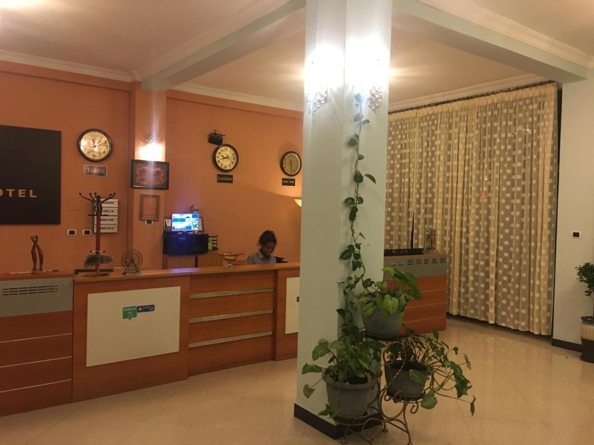 Jacaranda Hotel, Bahar Dar Esterno foto