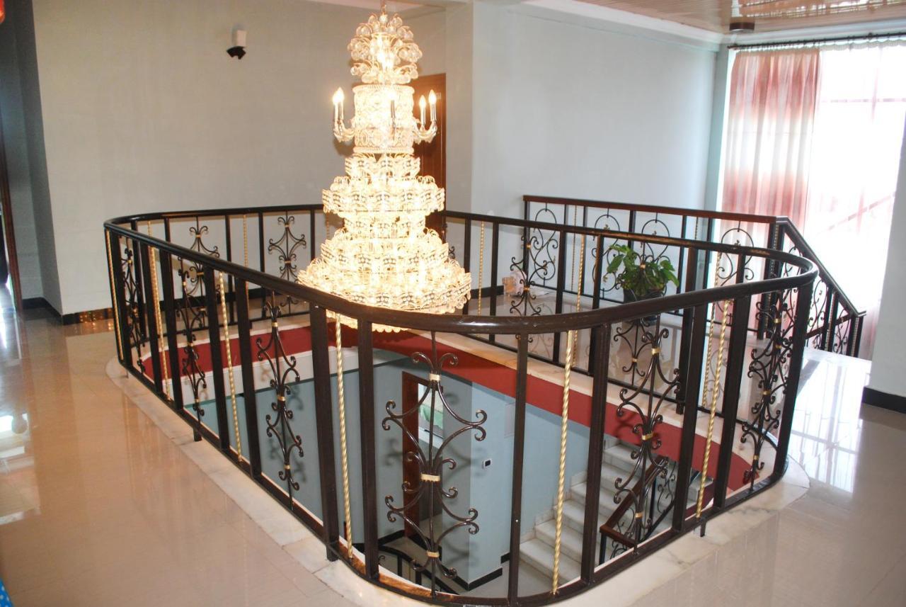 Jacaranda Hotel, Bahar Dar Esterno foto
