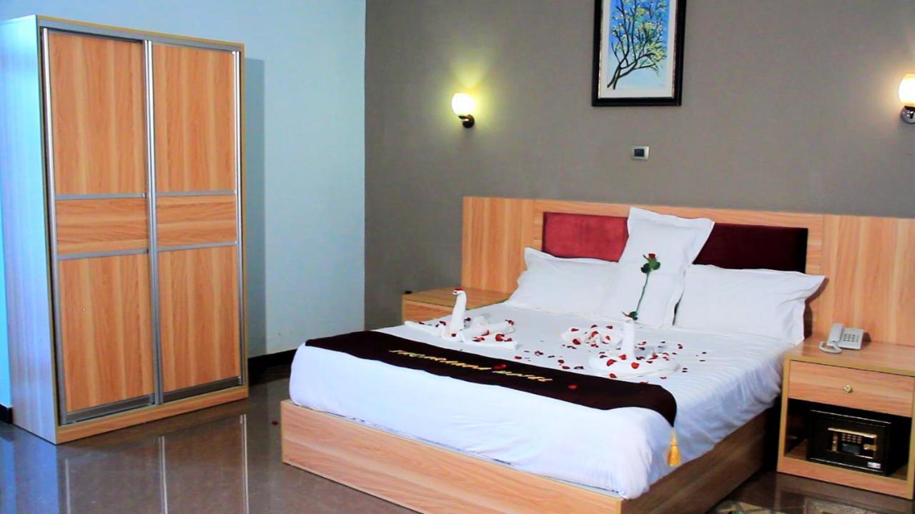 Jacaranda Hotel, Bahar Dar Esterno foto