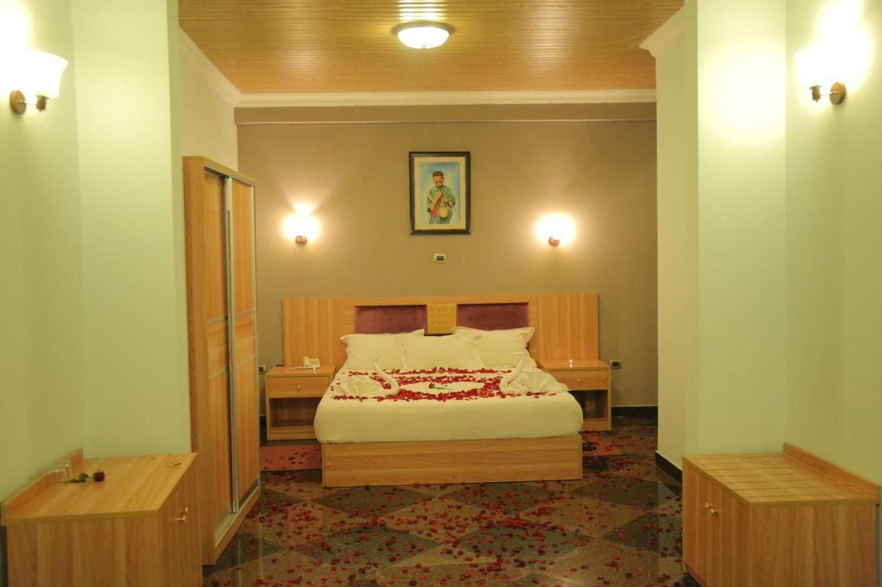 Jacaranda Hotel, Bahar Dar Esterno foto