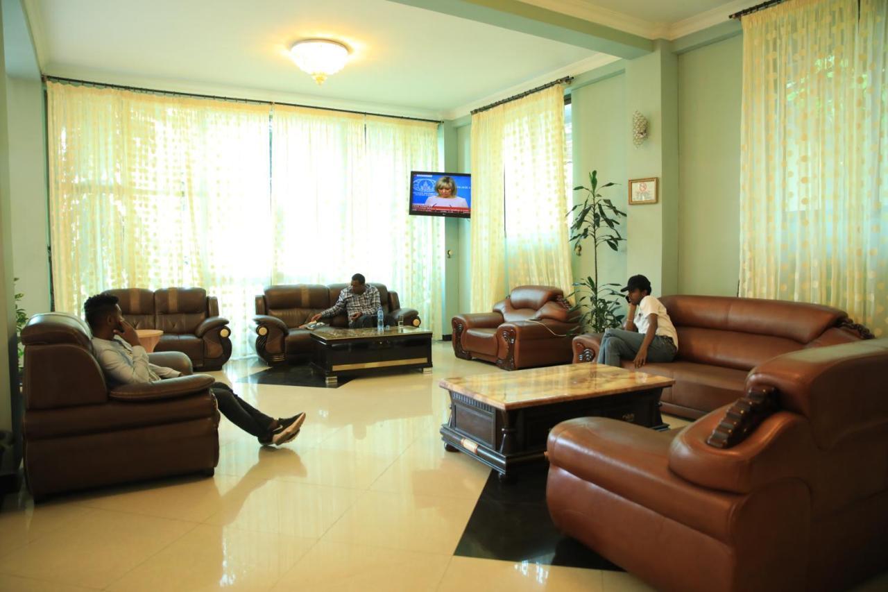Jacaranda Hotel, Bahar Dar Esterno foto