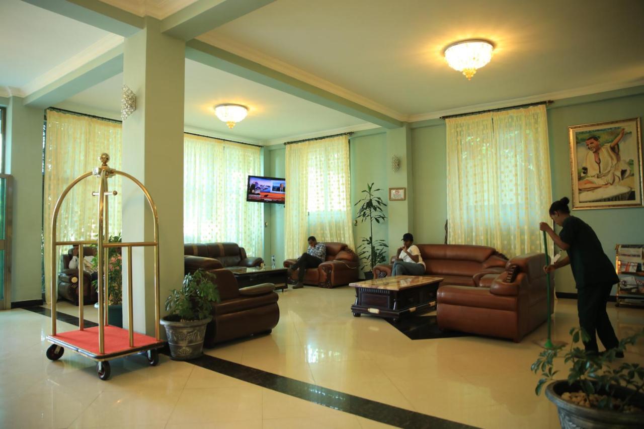 Jacaranda Hotel, Bahar Dar Esterno foto